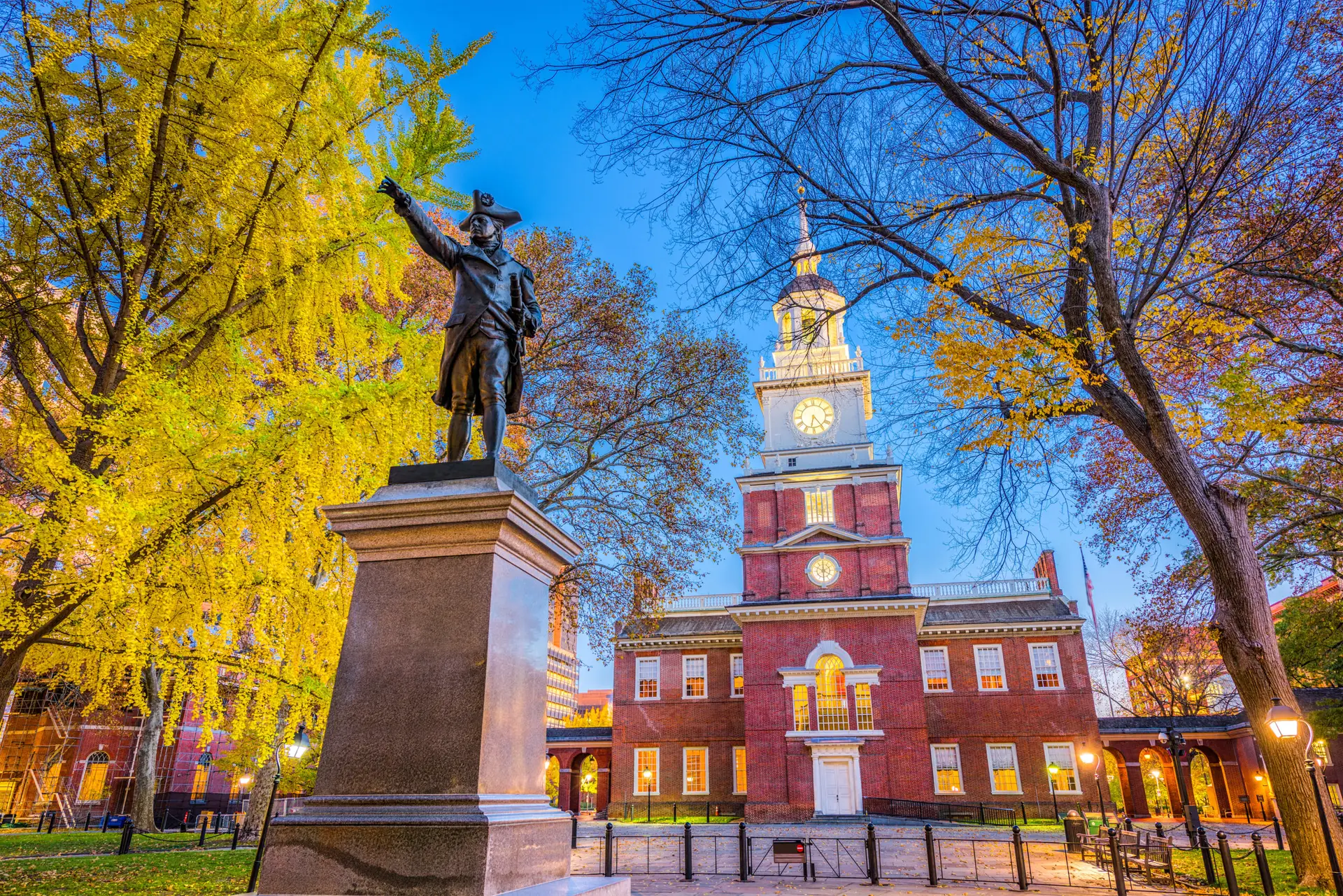 Philadelphia Staycation Guide (USA) 2025