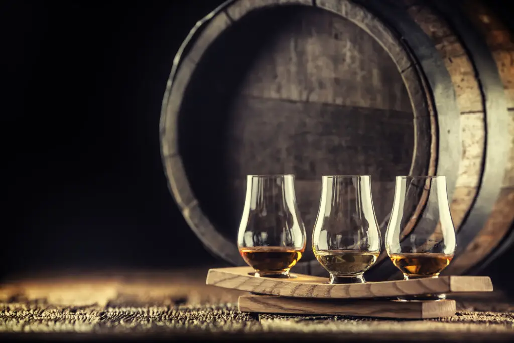 Bourbon tasting ideas for women